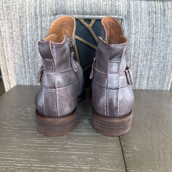 Sofft Brookdale Women's Leather Ankle Boots Moto-Chic Slouchy Side Zipper Size 9 - Picture 4 of 14